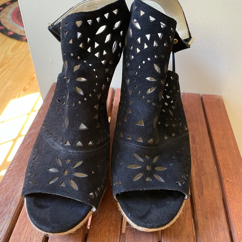 Marc Fisher Wedges